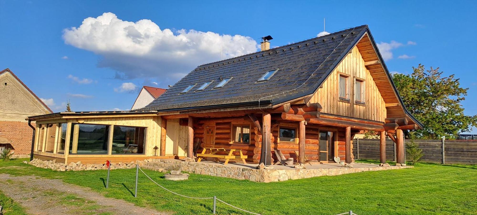 Villa Wellness Srub U Holubu Malsice Exterior foto